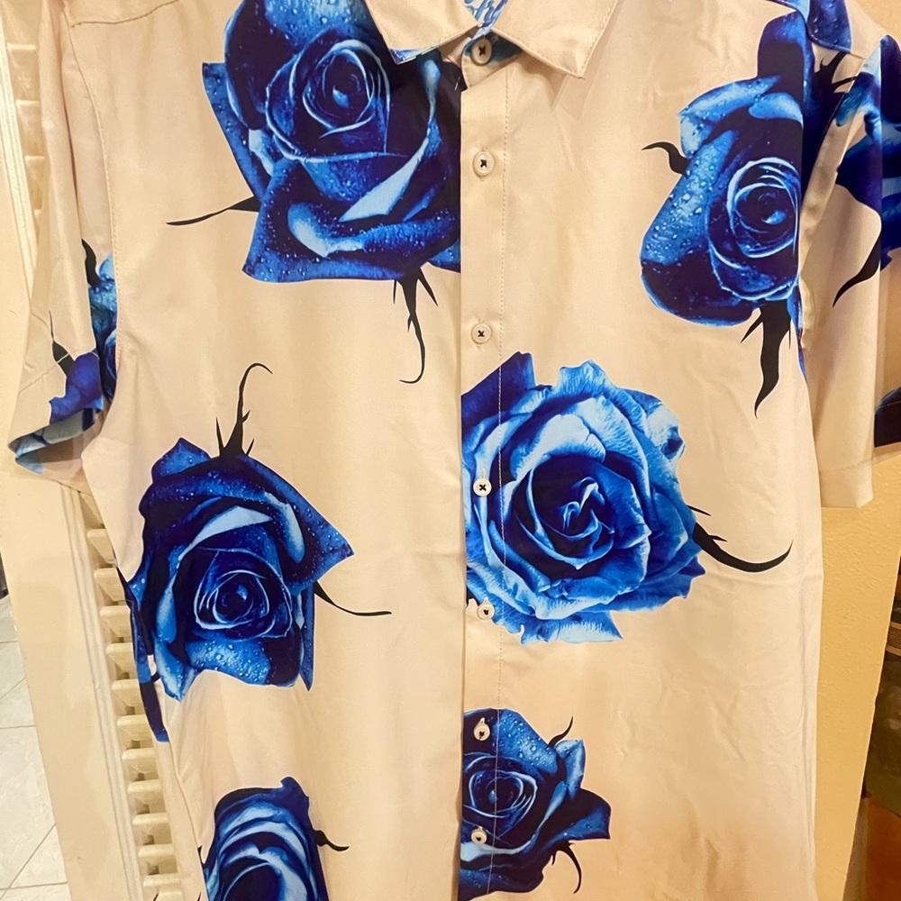 Stylish Blue Rose Men's Casual Shirt